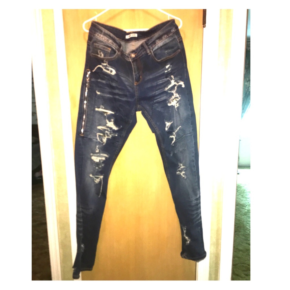 Embellish damaged jean 34x34